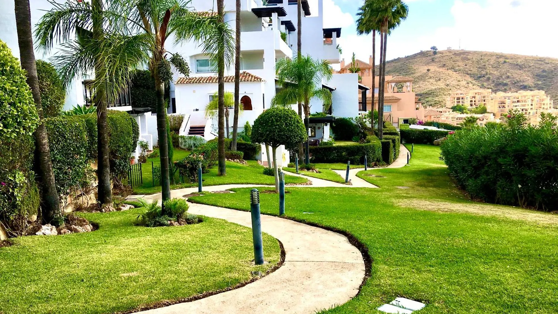 Apartment Holiday Home With Garden And Sea View In Calahonda, Near Marbella And Malaga Sitio de Calahonda Spain