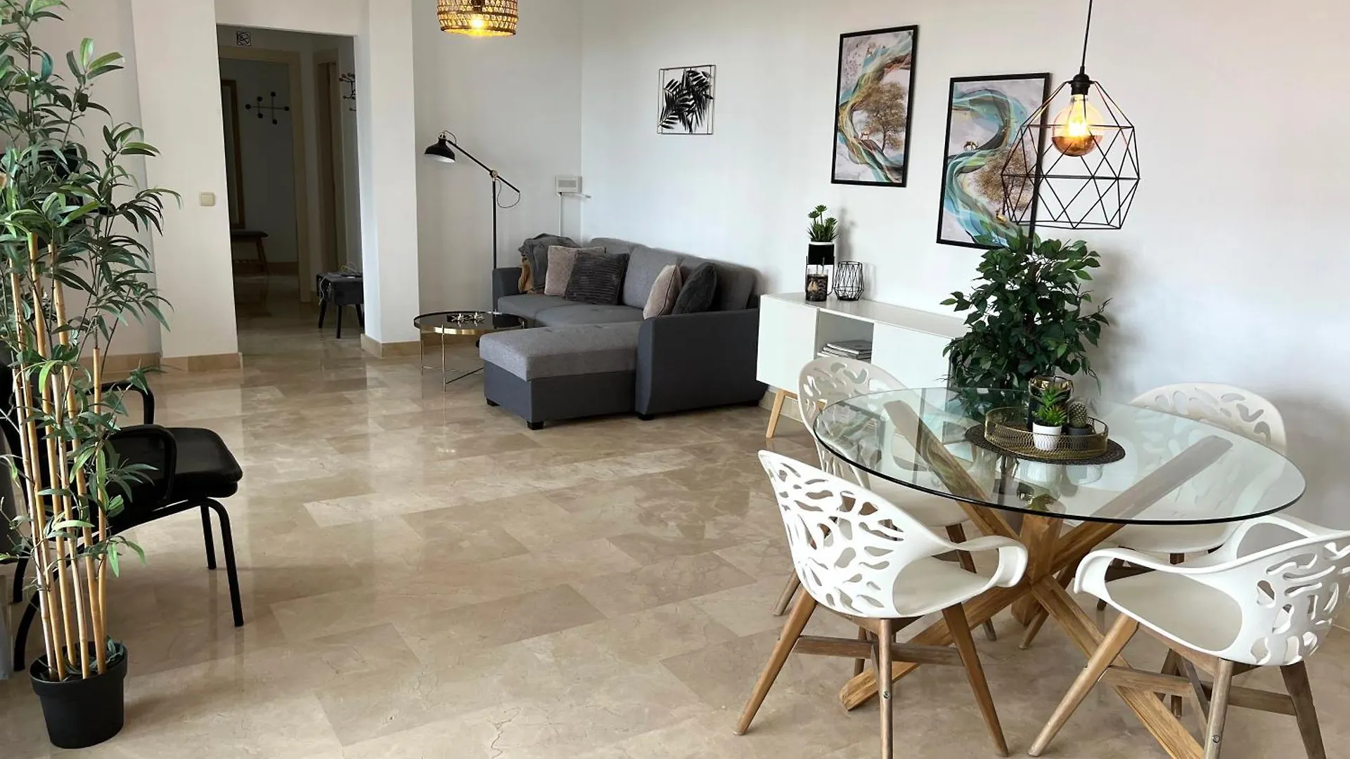 Holiday Home With Garden And Sea View In Calahonda, Near Marbella And Malaga Sitio de Calahonda